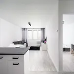 Wierzbno Modern By Bookinghost דירה *