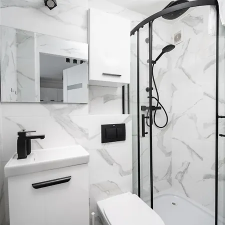 Wierzbno Modern By Bookinghost Apartmán