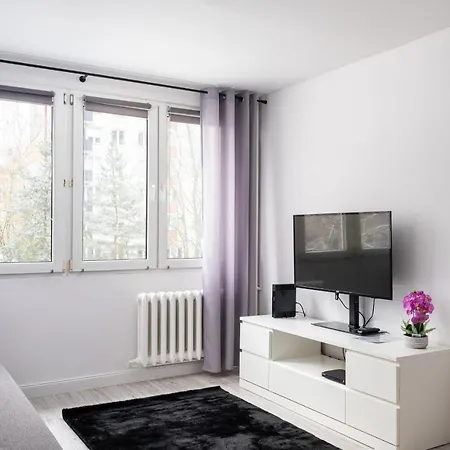 Wierzbno Modern By Bookinghost Warsaw