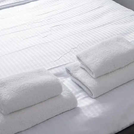 Wierzbno Modern By Bookinghost * Varsó